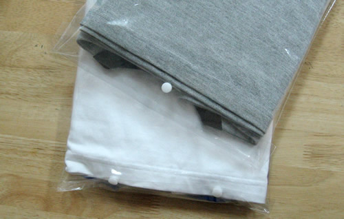 ホック（ボタン）付袋アパレル向け 繊維包装 セイコー包装